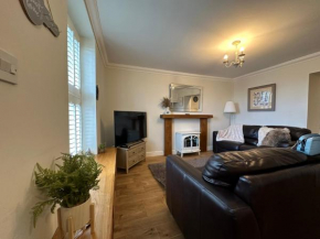 The Cosy Cottage Retreat! Perfect for Contractors, Relocators, Getaway